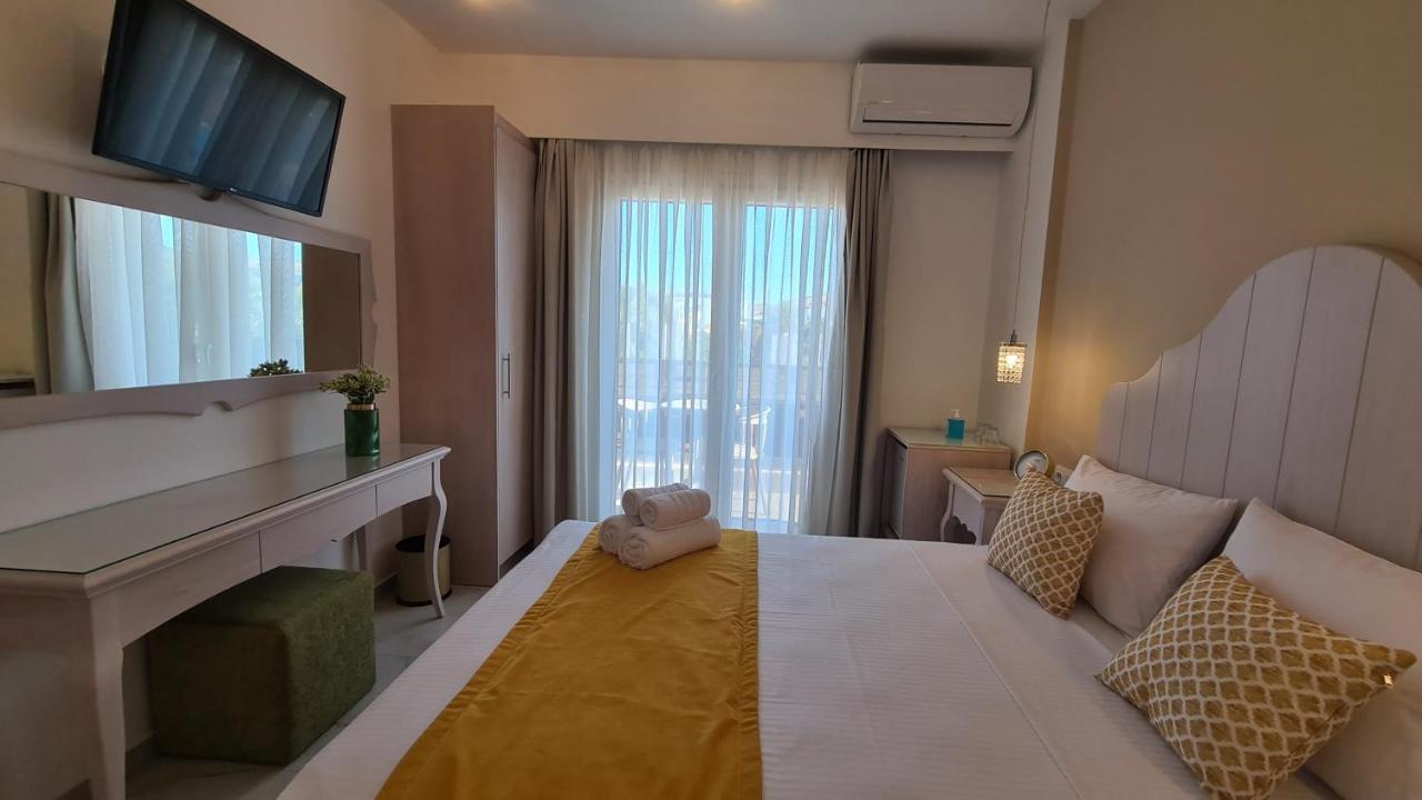 Elite Hotel *