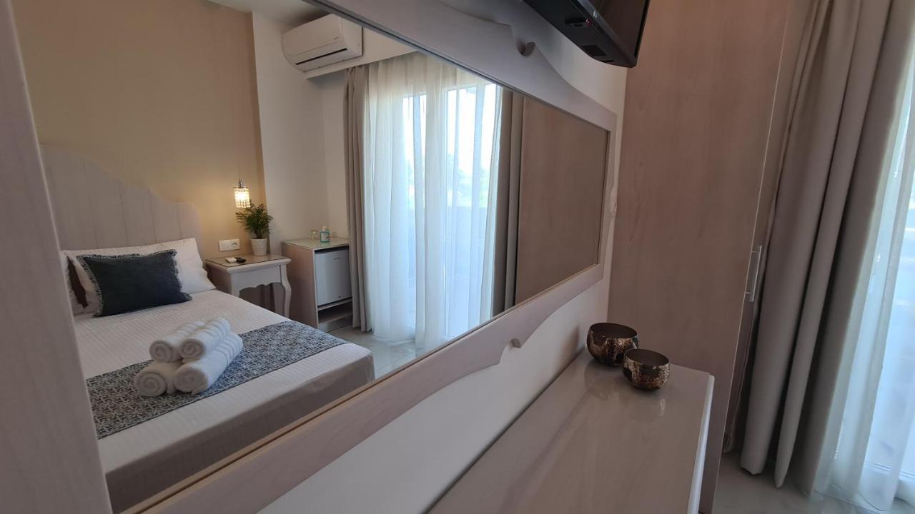 Elite * Kalamaki (Heraklion)