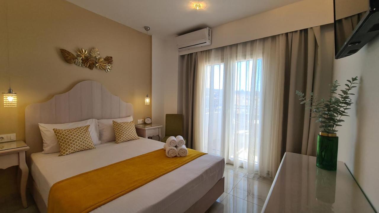 Elite Hotel *